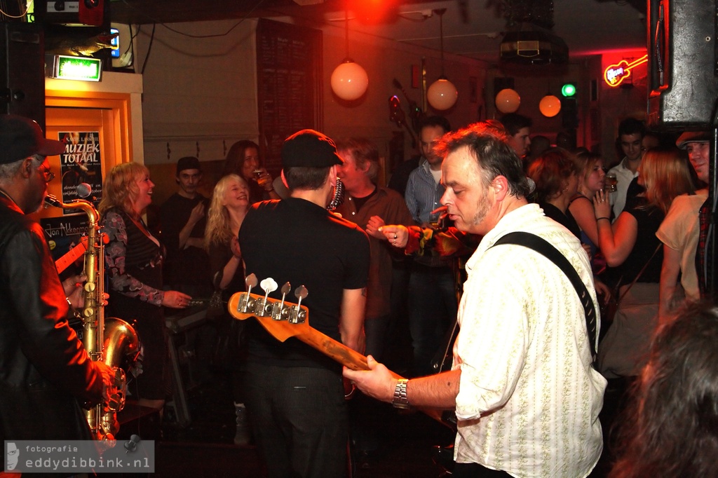 Blues on Bootz - 2010-10-28 Crossroads, Deventer - by Eddy Dibbink - 025